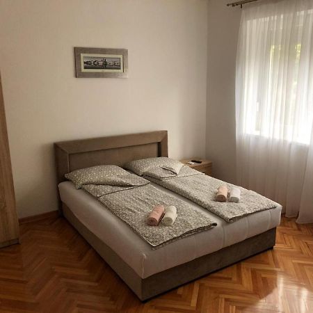 Apartment Bregovi Требинє Екстер'єр фото