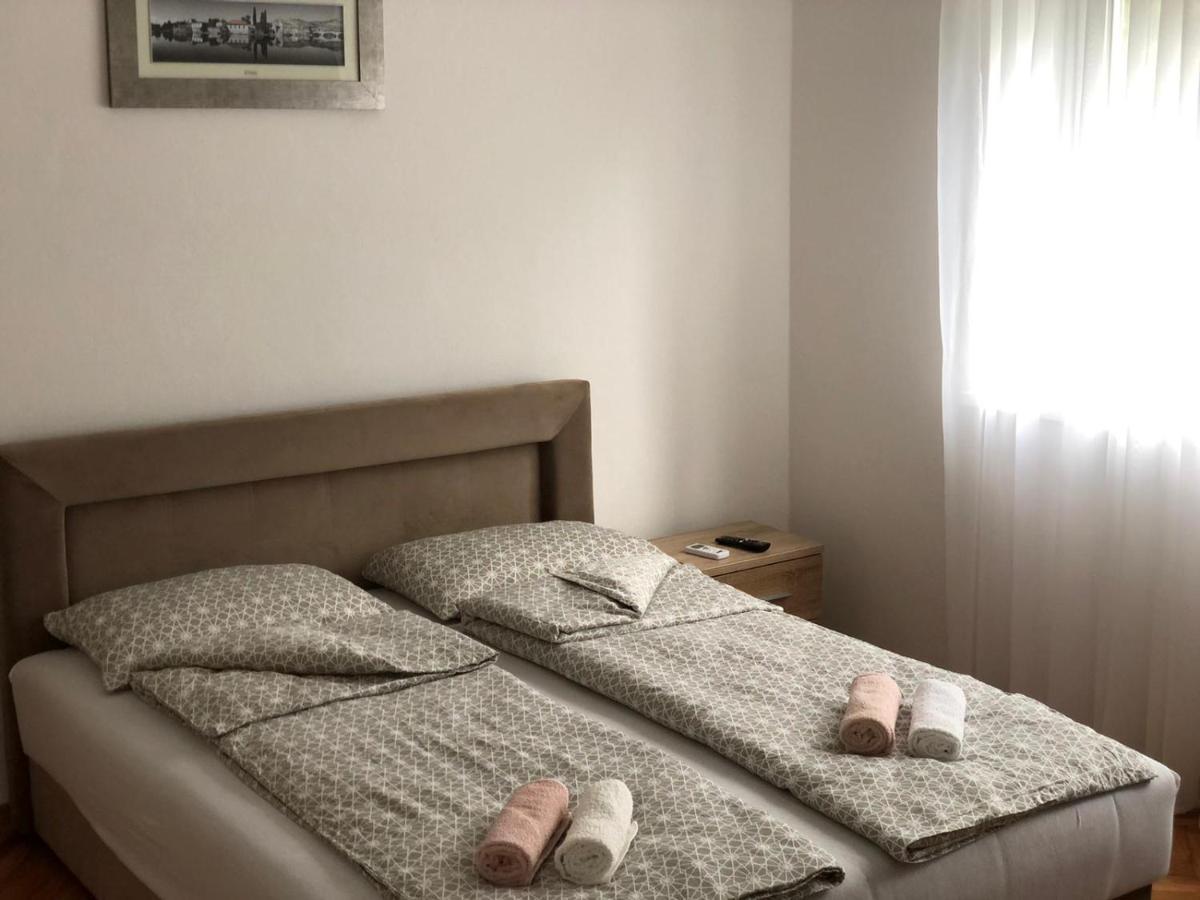 Apartment Bregovi Требинє Екстер'єр фото