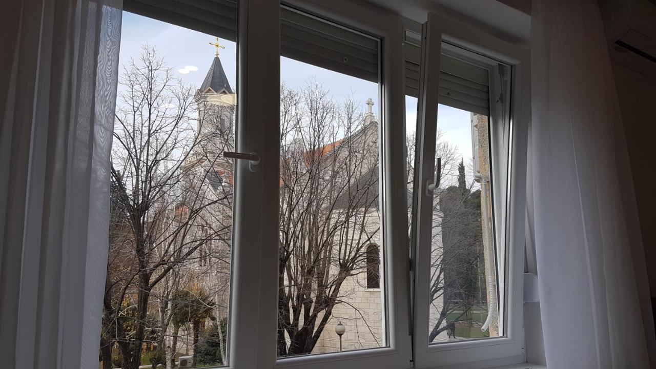 Apartment Bregovi Требинє Екстер'єр фото