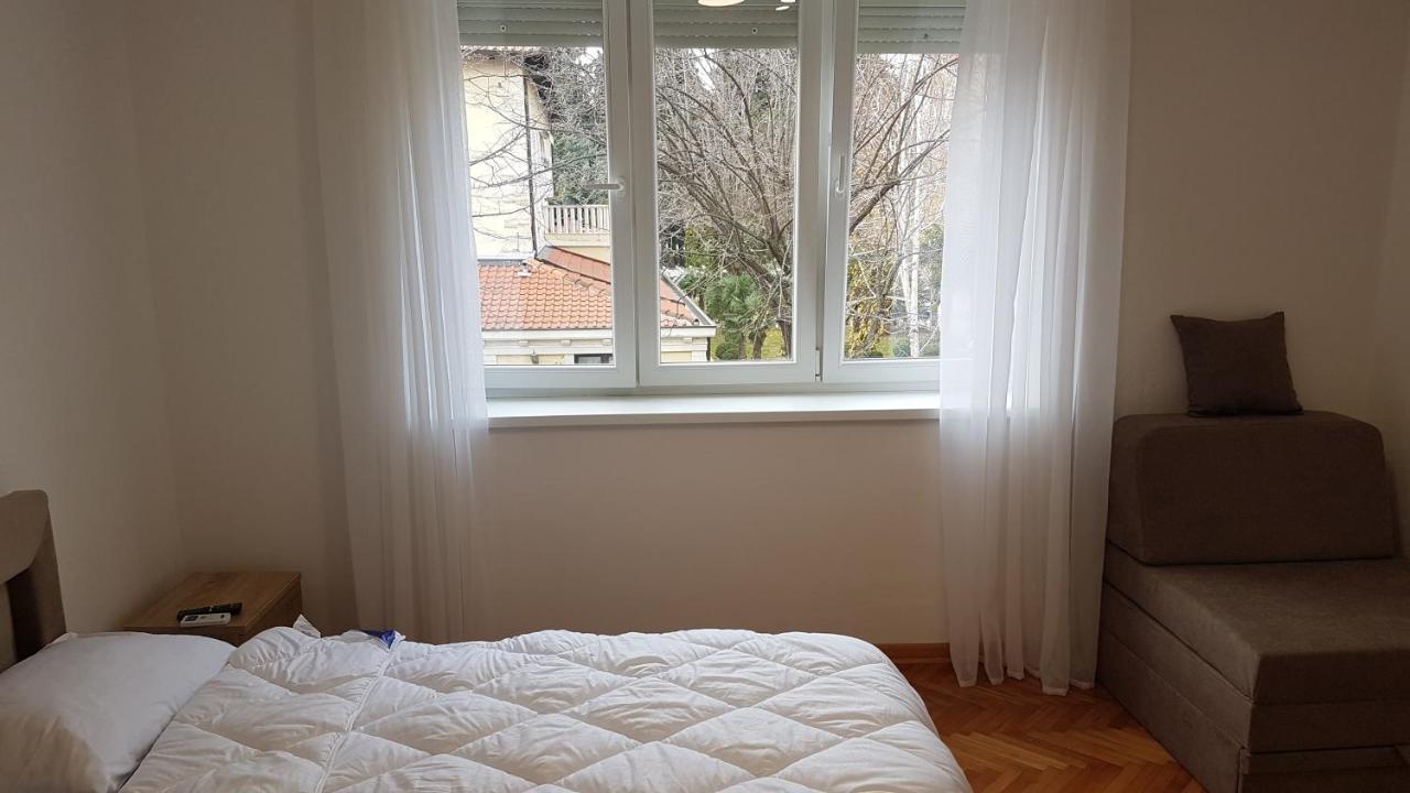 Apartment Bregovi Требинє Екстер'єр фото